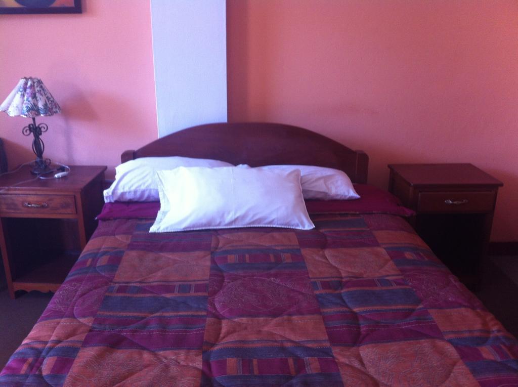 Hostal Tres Mascaras Ayacucho Zewnętrze zdjęcie